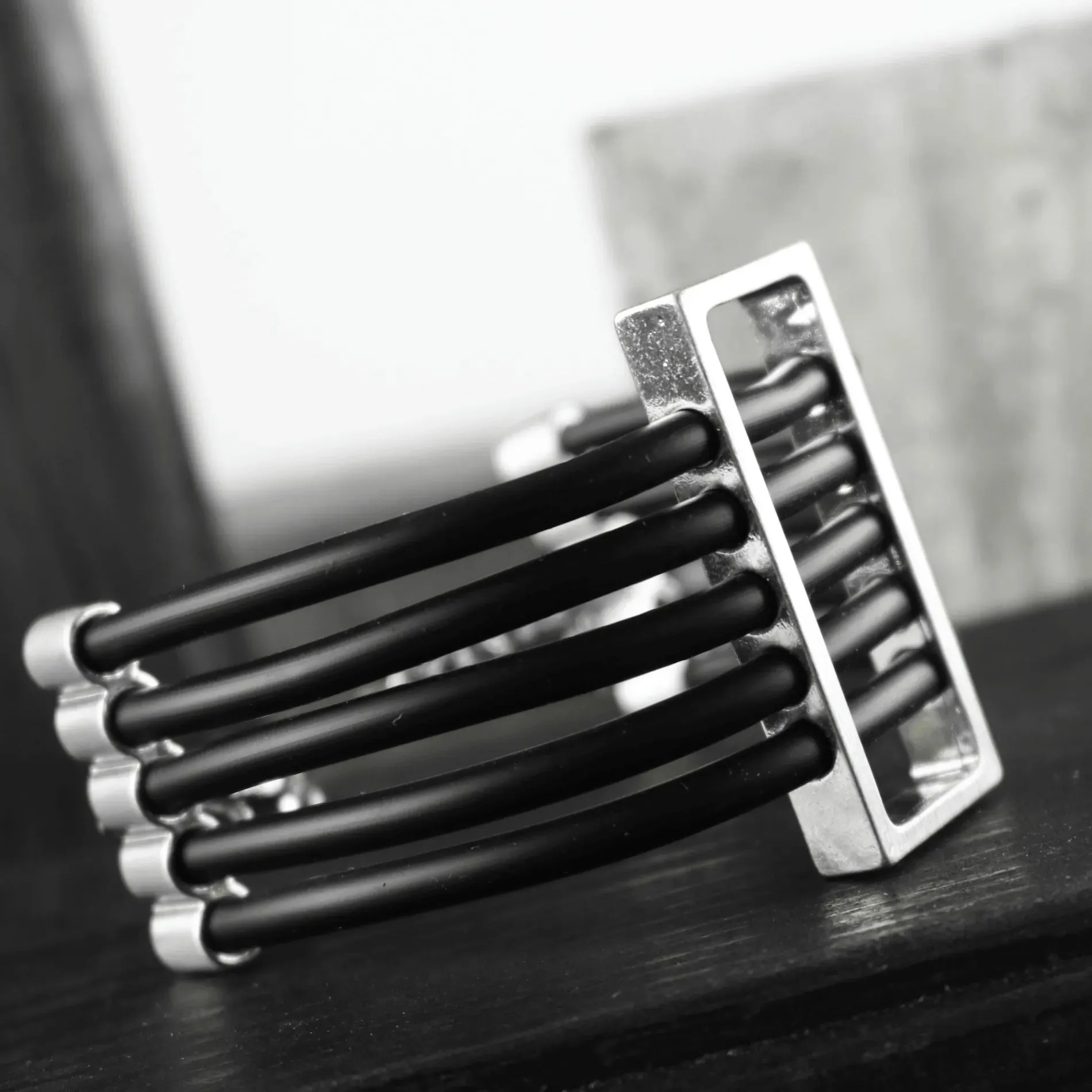 Alaya Open Square Bracelet Silver Plating