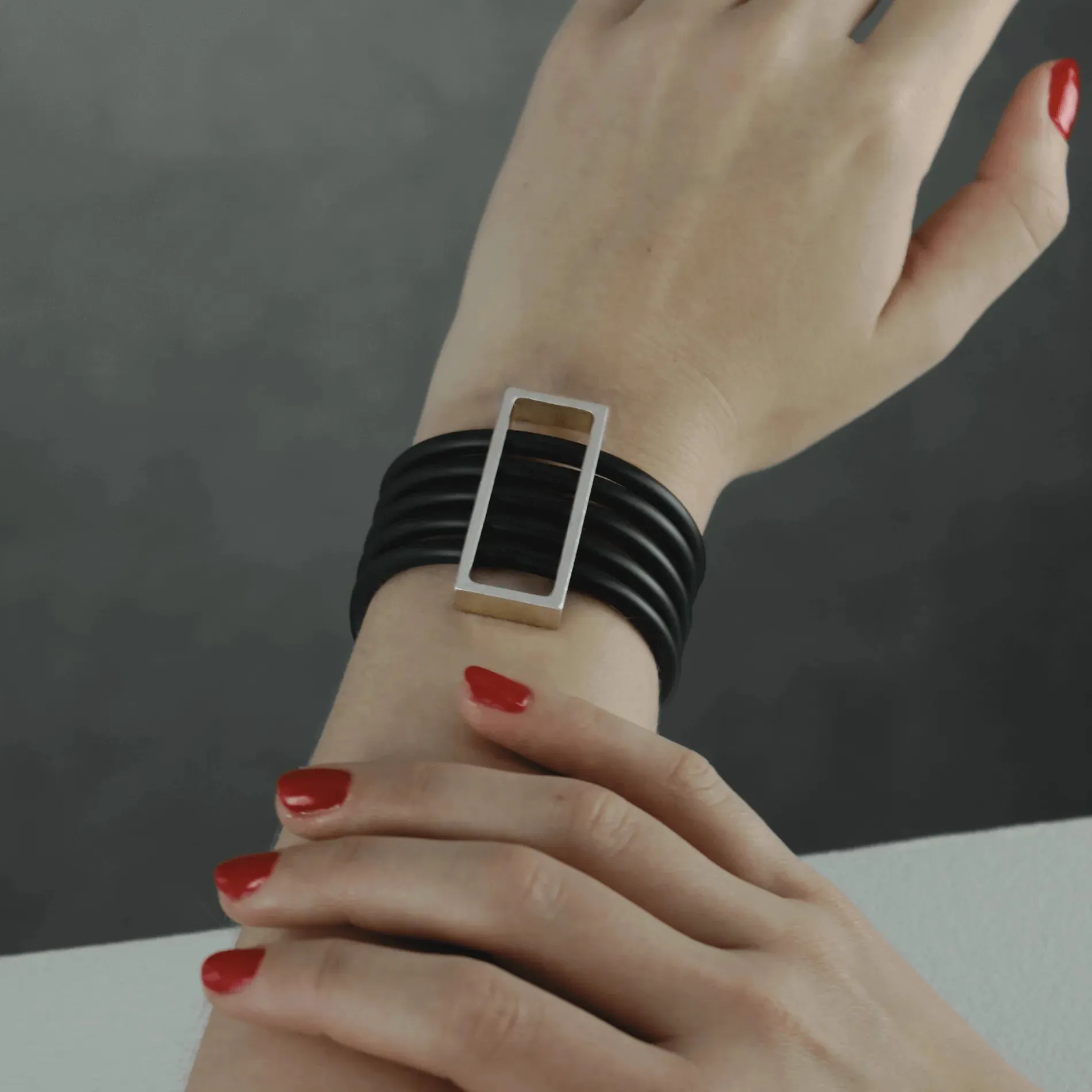 Alaya Open Square Bracelet Silver Plating