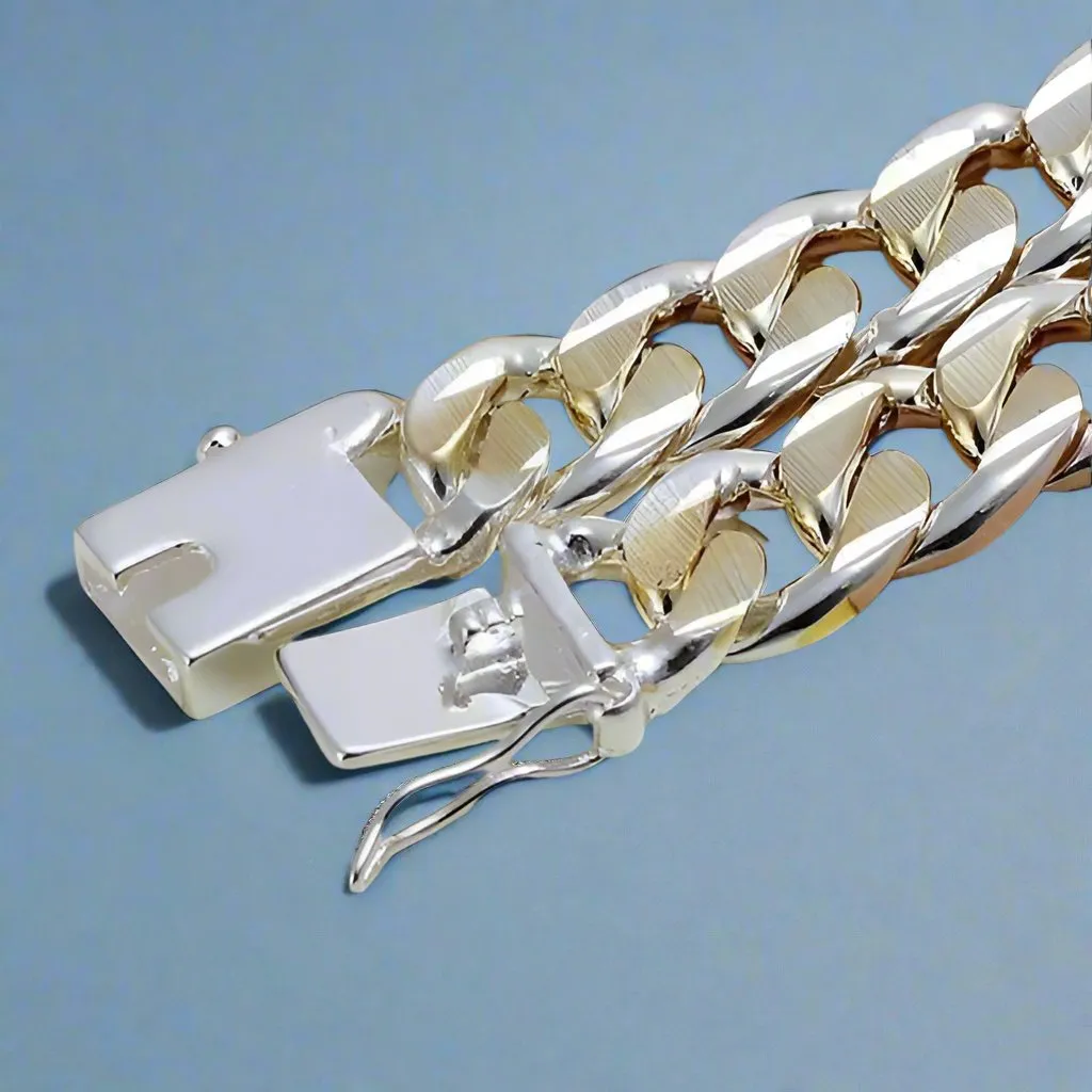 Elegant Two-Tone Open Curb Link Bracelet with 18K Gold Accent Unisex