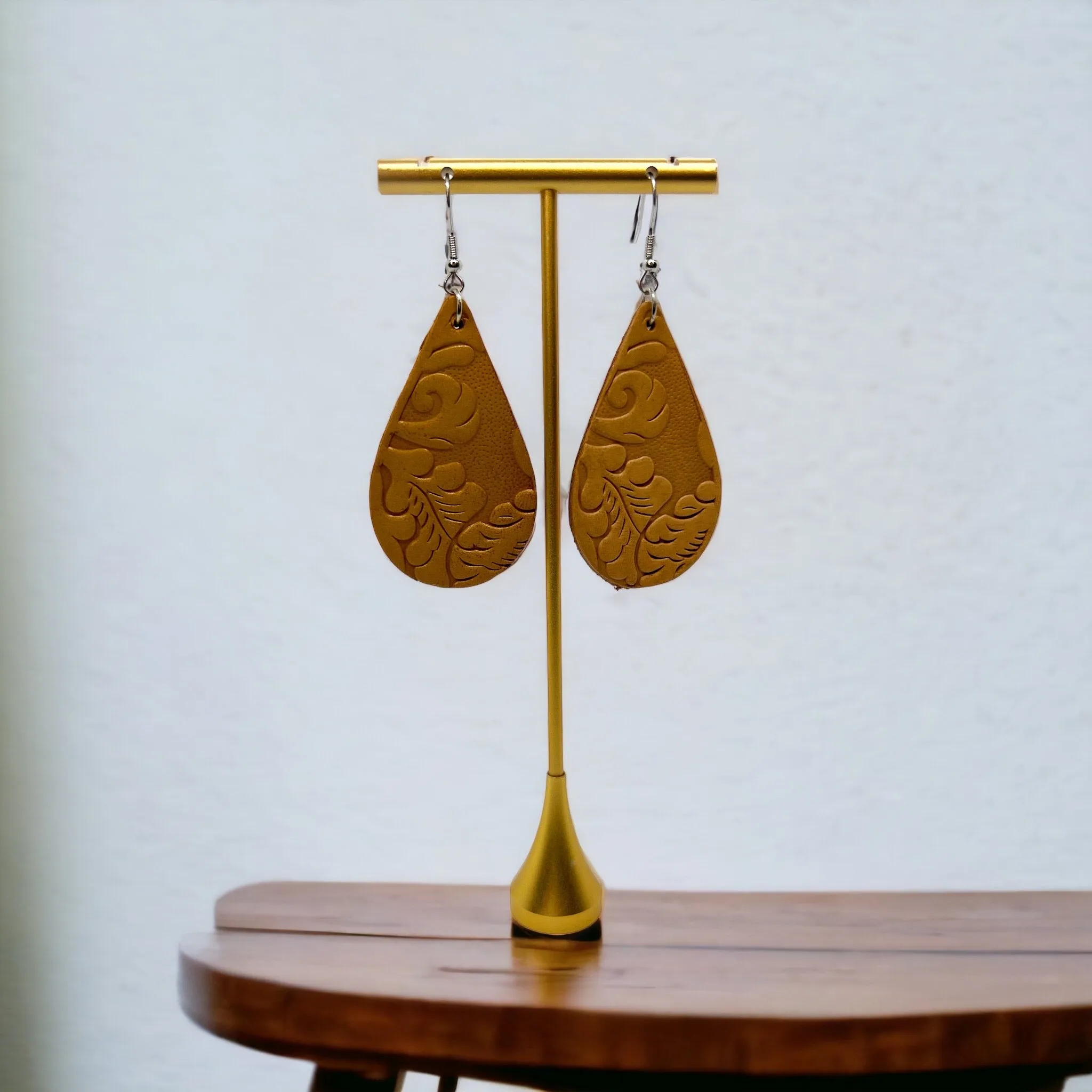 Embossed Leather Earrings - Boho Style, Handmade Earrings, Boho Chic, Western Earrings, Brown Earrings, Wooden Earrings, Bohemian Style