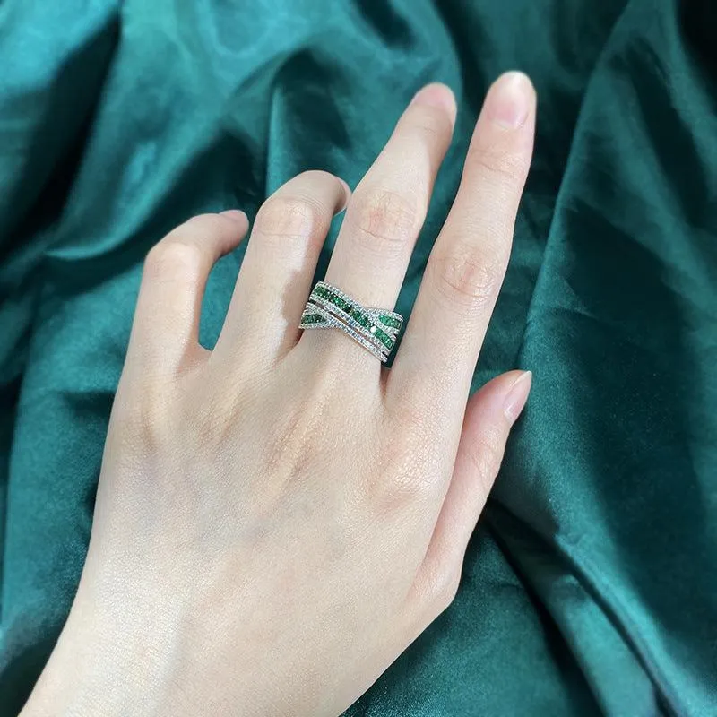 Fashion Emerald Row Love Interwoven Ring