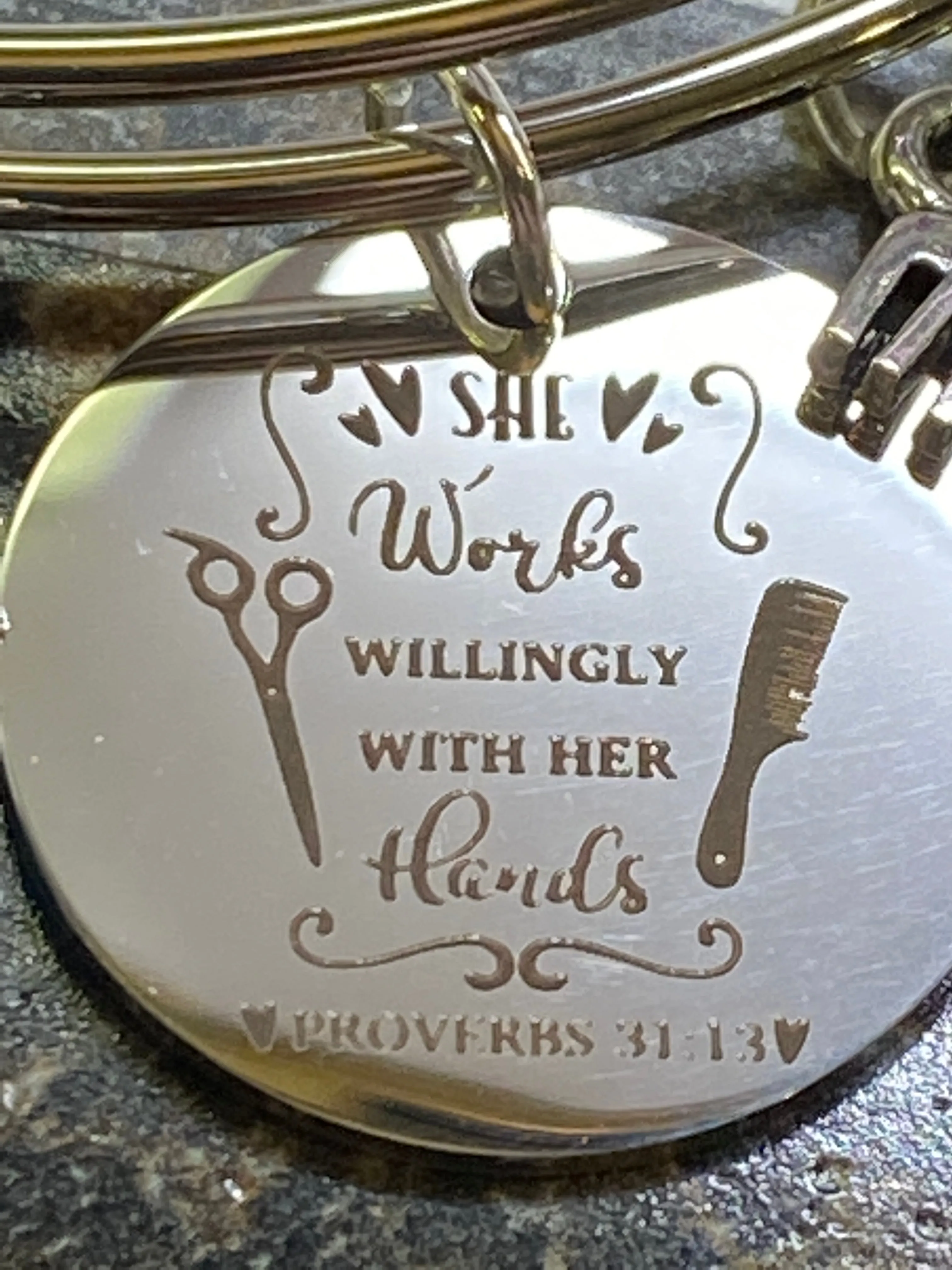 HAIRDRESSER:  Works Willingly w/Her Hands (B143)