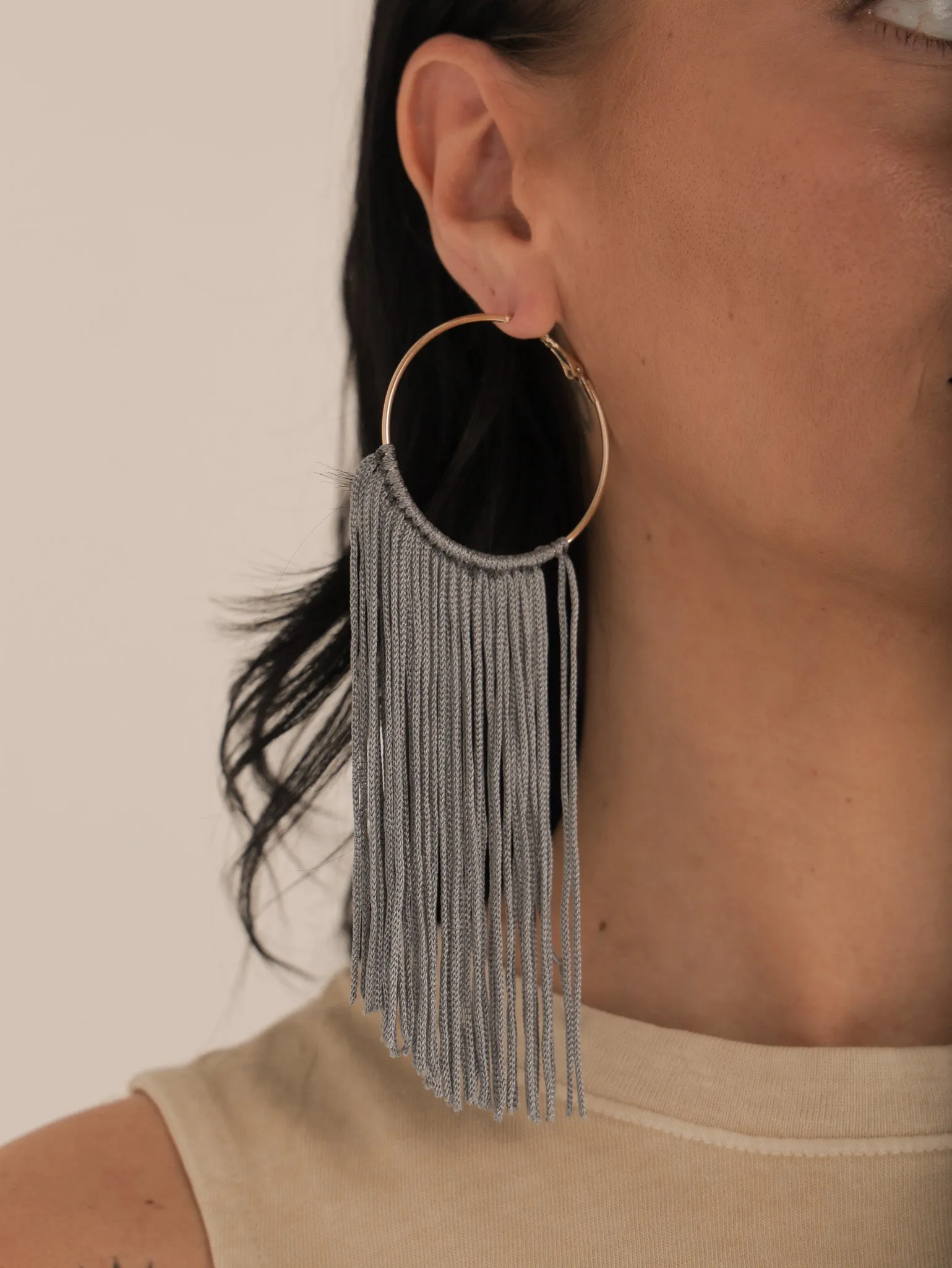 Hangin' By A Thread Hoops