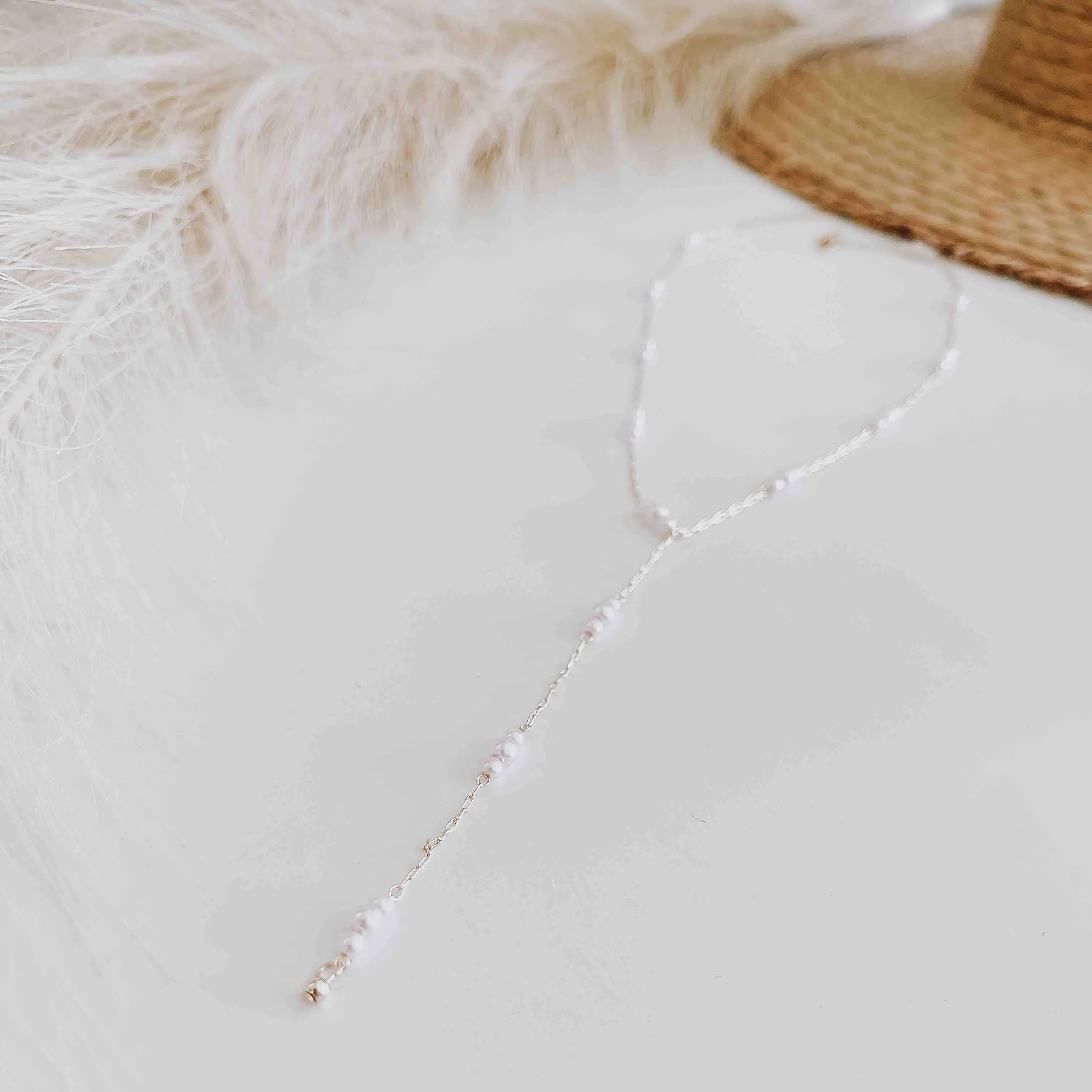 Pearly Satisfaction Y Drop Necklace