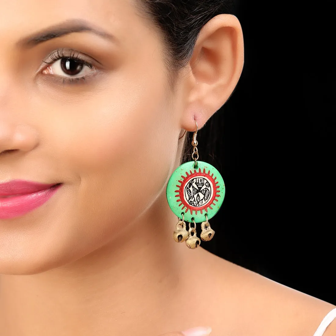 'Tribal Warli Rounds' Bohemian Resin Earrings Hand-painted In Warli Art (Shamrock Green)