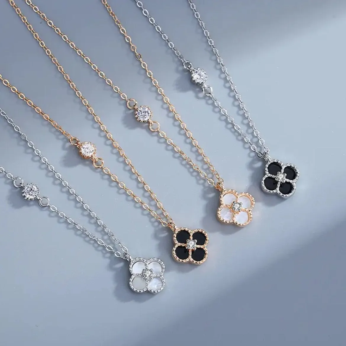 White Shell Clover Necklace
