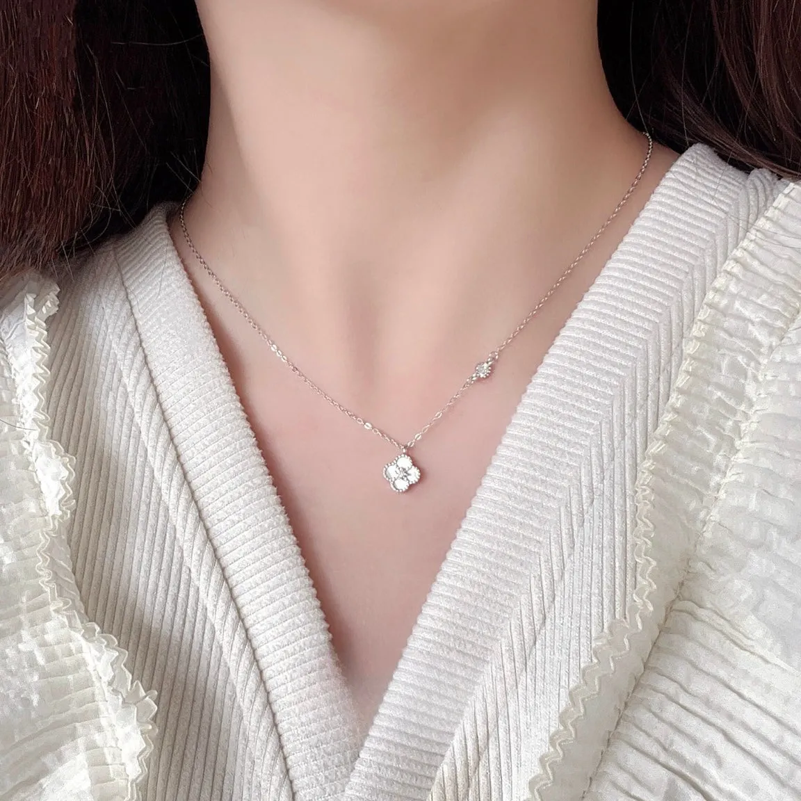 White Shell Clover Necklace