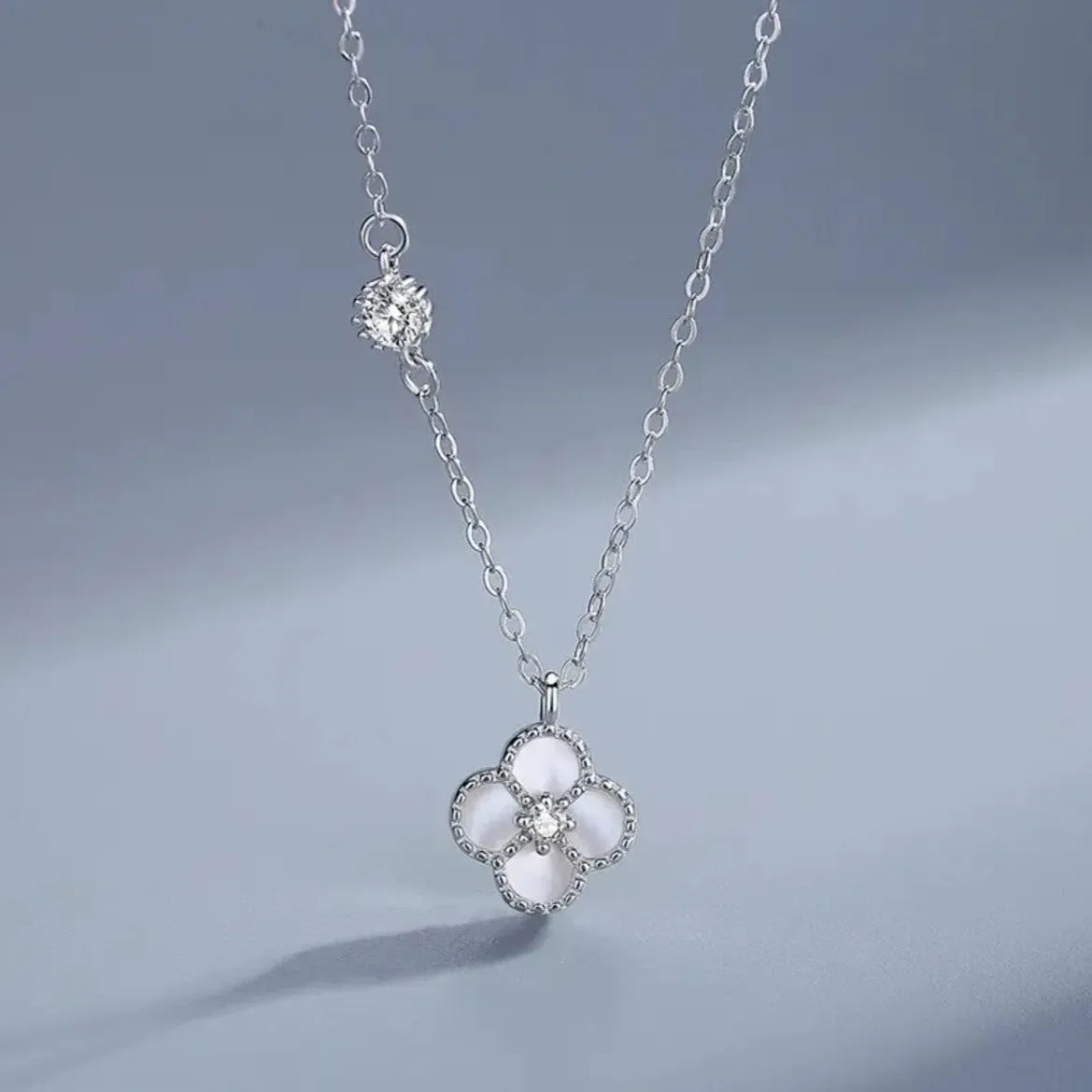 White Shell Clover Necklace